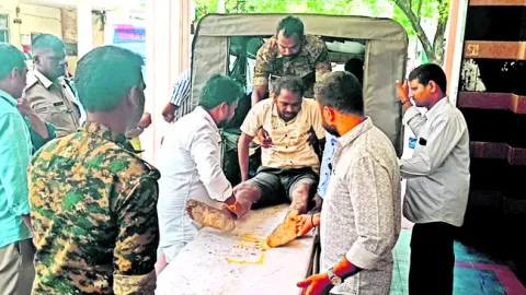 ఎర్రచందనం కేసుల్లో నిందితుడిపై అటవీ అధికారుల దాడి
