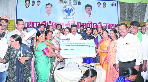 మహిళలను కోటీశ్వరులను చేస్తాం