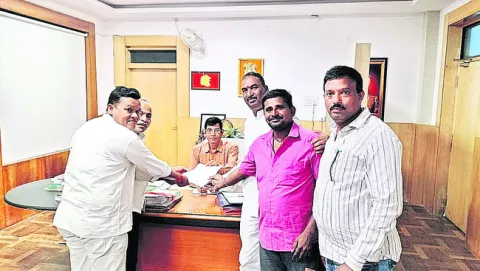 స్థలం మంజూరు చేయాలని వినతి 