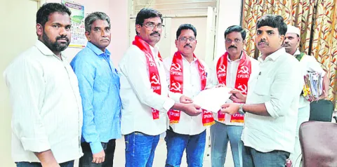 సిగాచీ యాజమాన్యాన్ని అరెస్ట్‌ చేయాలి 