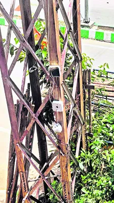 విద్యుత్‌ షార్ట్‌ సర్క్యూట్‌..