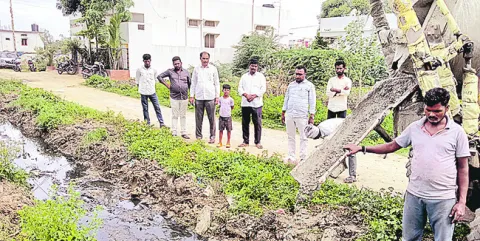 దశలవారీగా అభివృద్ధి పనులు 