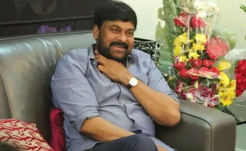 Telangana High Court Orders To GHMC On Chiranjeevi House ISSUE