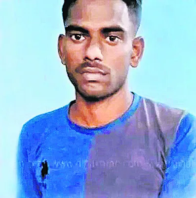 గర్భవతిని రైలు నుంచి కిందికి తోసిన యువకుడికి జీవిత ఖైదు