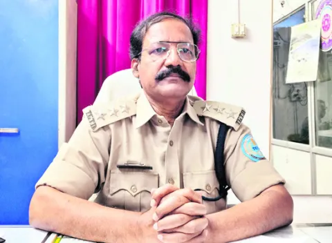 నిర్లక్ష్యంగా వాహనాలు నడిపితే చర్యలు 