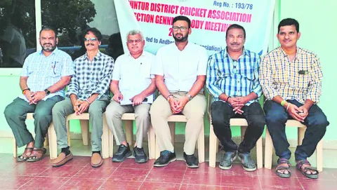జీడీసీఏ జిల్లా అధ్యక్షుడిగా రాకేష్‌ చౌదరి 