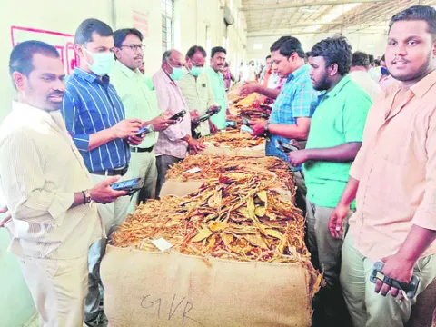 రౌండ్‌ రౌండ్‌కూ రైతుల ఘోష రీసౌండ్‌!