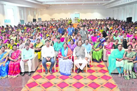 మహిళల