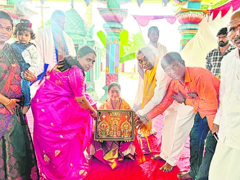దివ్యాంగులకు  రాయితీపై రుణాలు 
