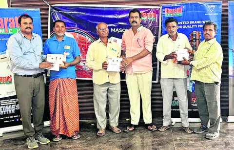దృఢత్వానికి ప్రతీక భారతి ఆల్ట్రాఫాస్ట్‌ సిమెంట్‌ 