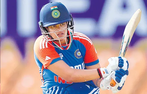 Shafali Verma returns to top 107