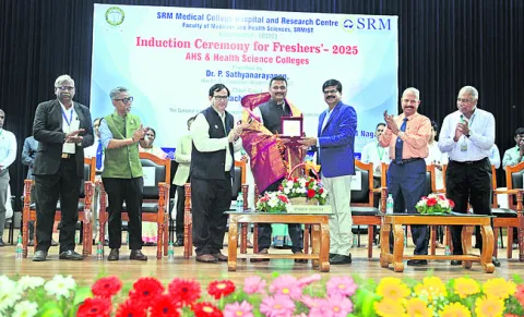 పోటీ కాదు.. సహకార యుగం 