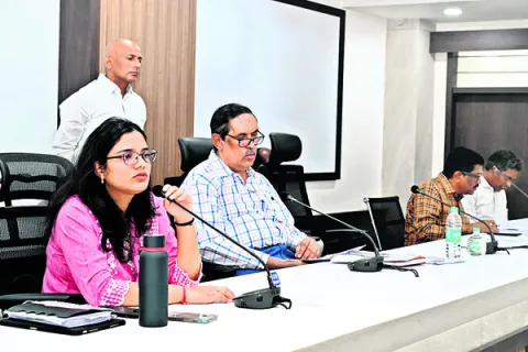రీసర్వే పక్కాగా నిర్వహించాలి 
