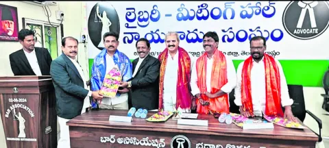 న్యాయవాదుల సంక్షేమానికి కృషి చేయాలి