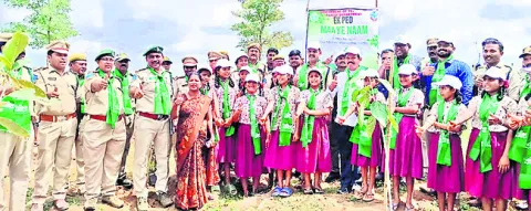 మ్రానుకోటగా మార్చుదాం..