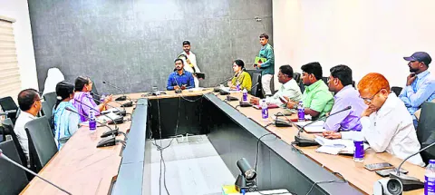 గ్రంథాలయాలతో విజ్ఞానం