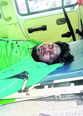 నవీన్‌ నిశ్చల్‌,  కొండూరు సస్పెన్షన్‌