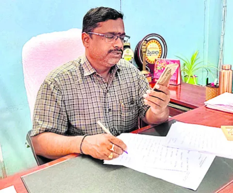 ఆదర్శ