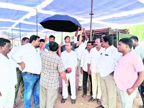 మంత్రుల పర్యటనకు ఏర్పాట్లు