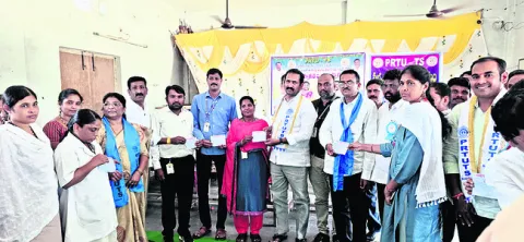సమస్యల పరిష్కారానికి కృషి