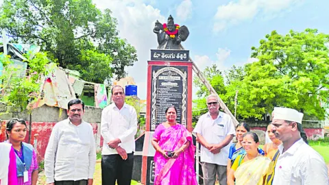 టౌన్‌హాలుకు ఘన చరిత్ర ఉంది 