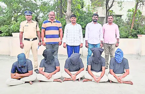 బస్సు డ్రైవర్‌ పై దాడి 
