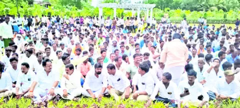రైతులకు అన్యాయం చేస్తే సహించం 