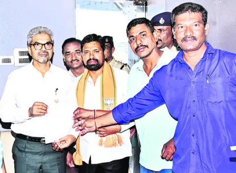 సుందరీకరణ పనుల్లో నాణ్యత లేదు 
