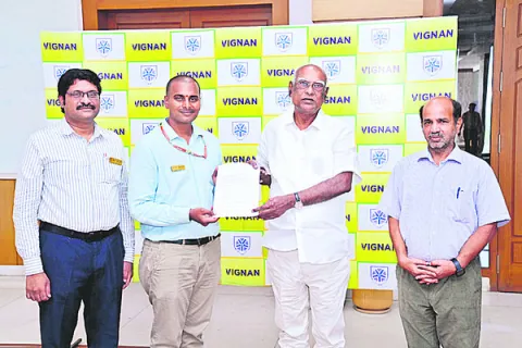 వైఎస్సార్‌ సీపీ నేతల విచారణ 