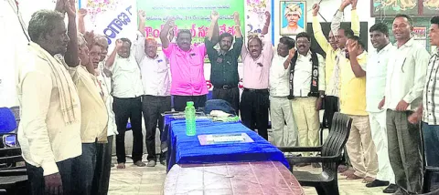 ఉద్యమాలకు సిద్ధం కావాలి