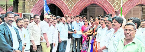 ‘సాక్షి’ చానల్‌ ప్రసారాల నిలిపివేతపై వైఎస్సార్‌సీపీ నిర