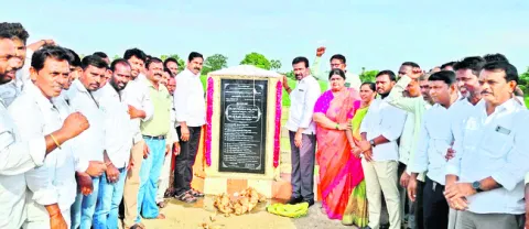 విద్యావంతులతోనే గ్రామాల అభివృద్ధి