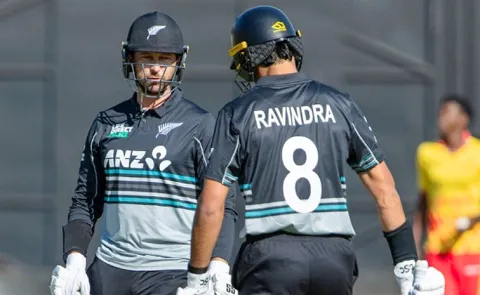 New Zealand thrash Zimbabwe by 8 wickets