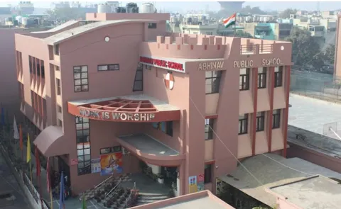 More than 20 Delhi schools get Mails Full Details