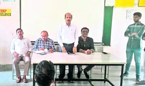 శాస్త్ర, సాంకేతిక నైపుణ్యాలు పెంచాలి
