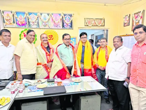 భువనగిరిలో పర్యటించిన పశ్చిమ బెంగాల్‌ అధికారులు