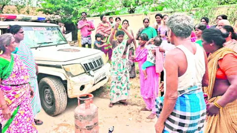 ఆడబిడ్డకు అన్యాయంపై ఏకమయ్యారు! 