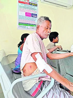 ఆస్తి కోసం భర్తపై దాడి 