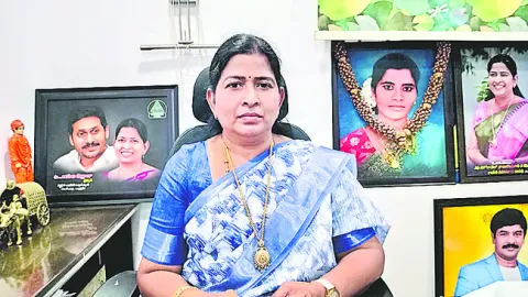 రోజాపై వ్యక్తిగత దూషణలు సరికాదు