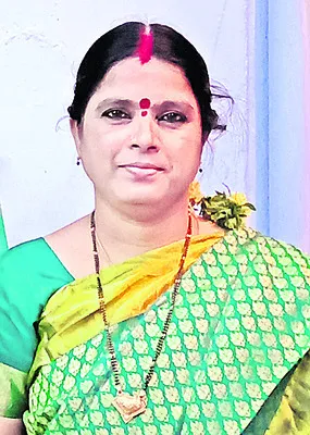 ఎక్కువ మంది ఉన్నచోట ఇబ్బంది..
