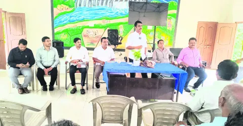 సాగు చట్టాలపై అవగాహన కలిగి ఉండాలి