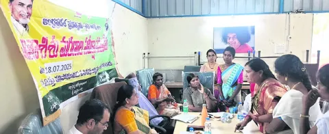 లోపాలను సరిదిద్దుకోండి : డీఎంహెచ్‌ఓ 