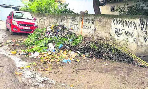 కంపు కొడుతున్న ‘క్యాతనపల్లి’