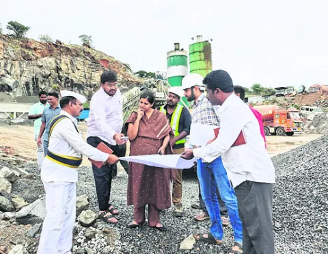 శరవేగంగా నెల్లికల్లు ఎత్తిపోతల పనులు