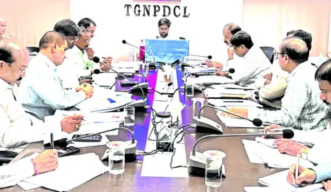 వర్షాకాలంలో అప్రమత్తంగా ఉండాలి