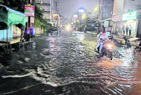 జిల్లా వ్యాప్తంగా వర్షం