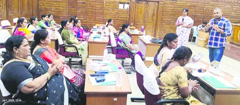 14 నుంచి ఎంపీపీ,  జెడ్పీటీసీ సభ్యులకు శిక్షణ 