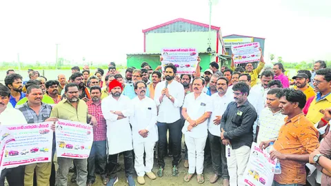 వాహనాల ఫిట్‌నెస్‌ టెస్టులు ప్రైవేటు పరం చేయొద్దు 