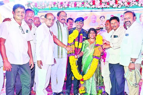 సైనికుడే నిజమైన దేశభక్తుడు 