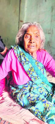 ఉరేసుకుని వృద్ధుడి ఆత్మహత్య
